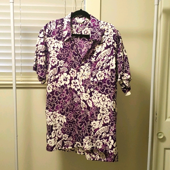 Men's Vintage Hawaiian Shirt - Picture 1 of 6